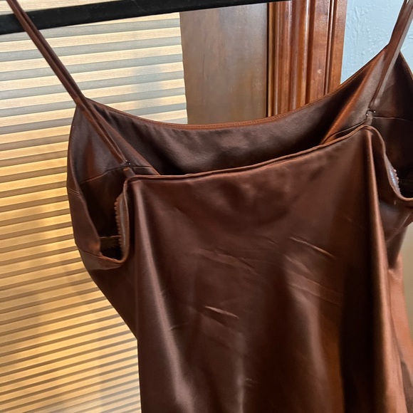 BCBG brown satin tank top with built in shelf-bra. Size medium. Runs small. - Picture 4 of 6